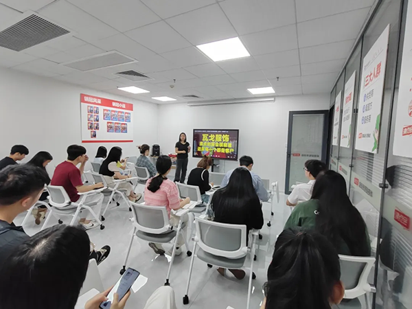 毛衫公司瓦戈从私域小白到成都私域团长大会后全公司发货发不嬴，到底做对了什么？